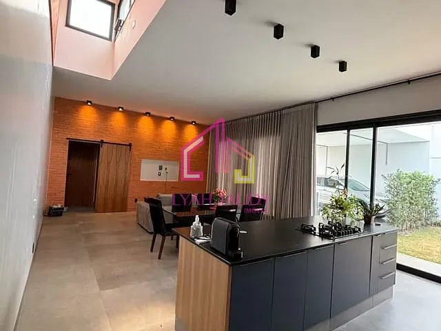 Casa com 364m² 3 quartos e 3 banheiros, à venda, no bairro São Sebastião em Chapada dos Guimarães
