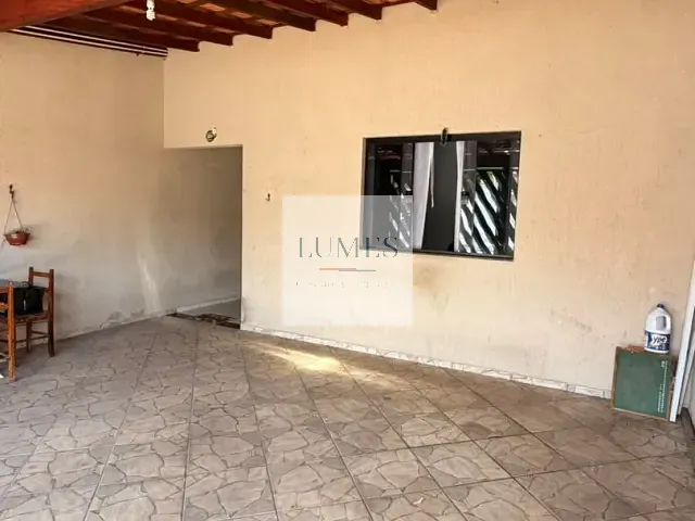 Casa com 150m² 4 quartos e 3 banheiros, à venda, no bairro Parque Nova Carioba em Americana