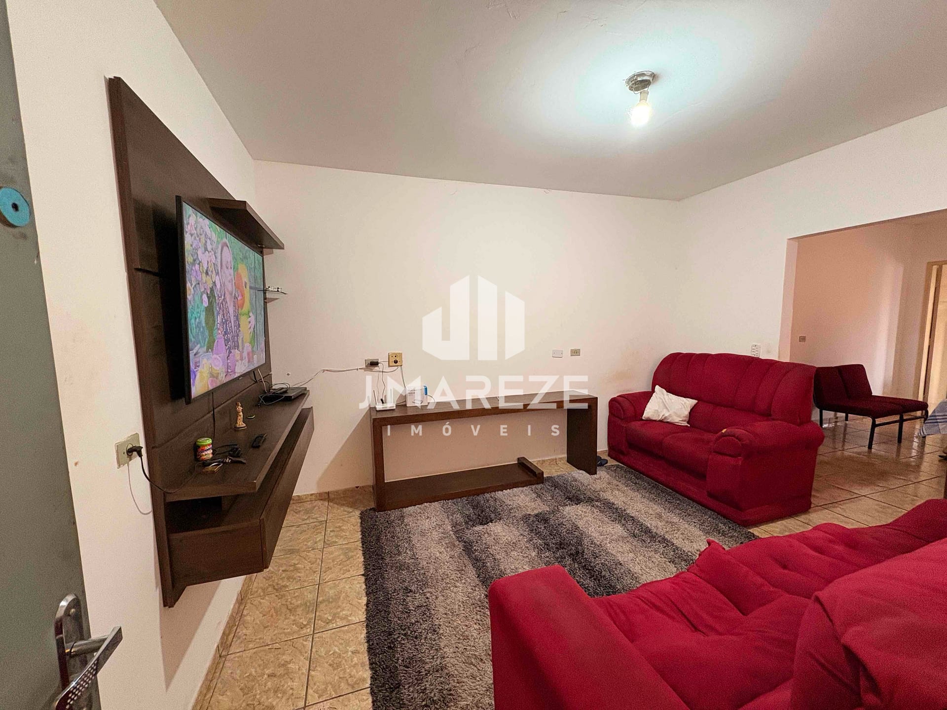 Casa à venda com 3 quartos, 140m² - Foto 2
