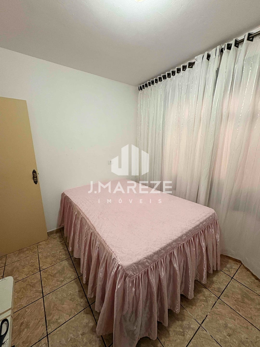 Casa à venda com 3 quartos, 140m² - Foto 4