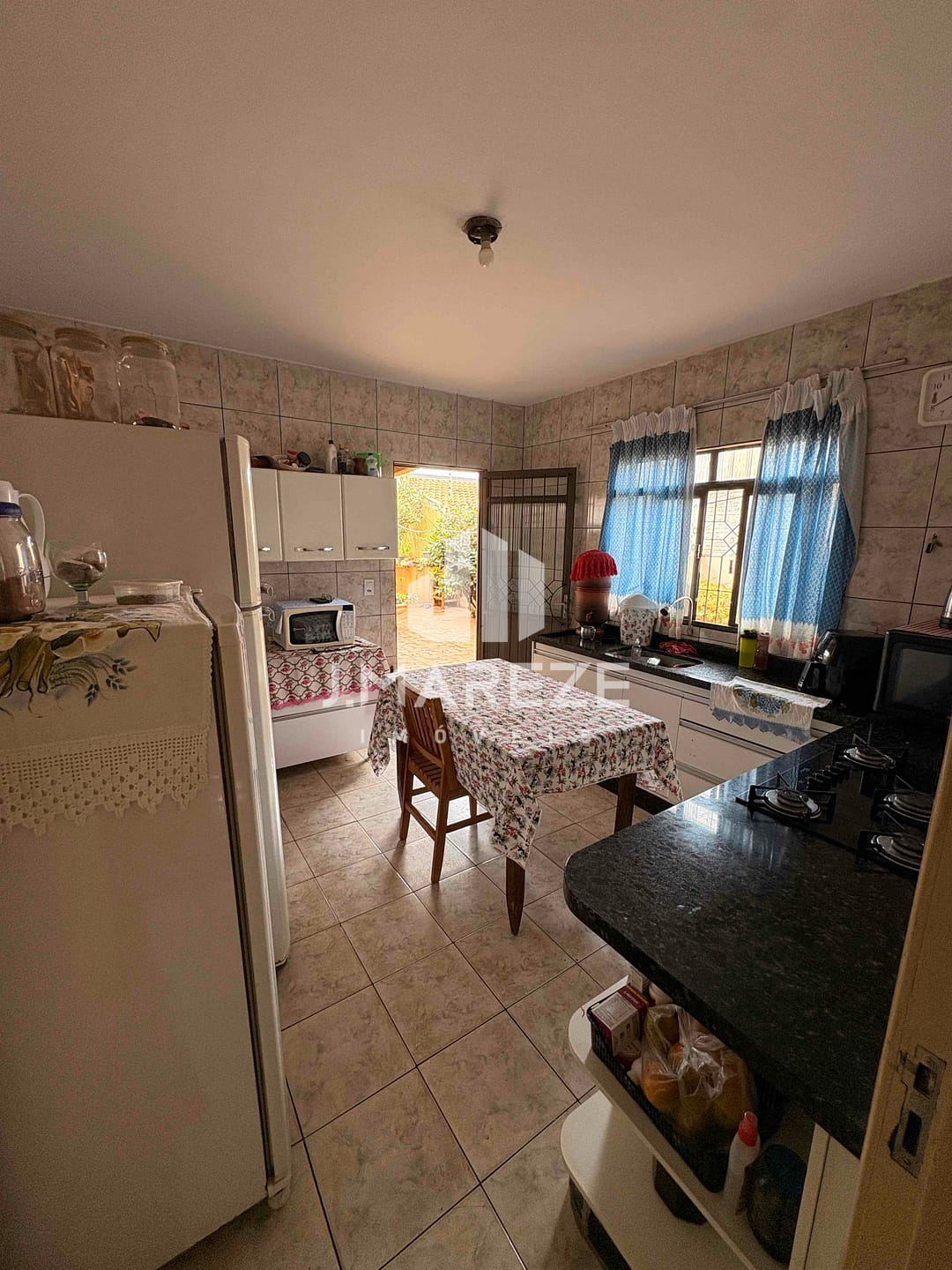 Casa à venda com 3 quartos, 140m² - Foto 9