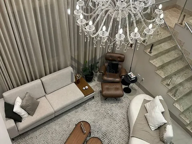 Casa com 397m² 4 quartos e 5 banheiros, à venda, no bairro Jardim Itália em Cuiabá