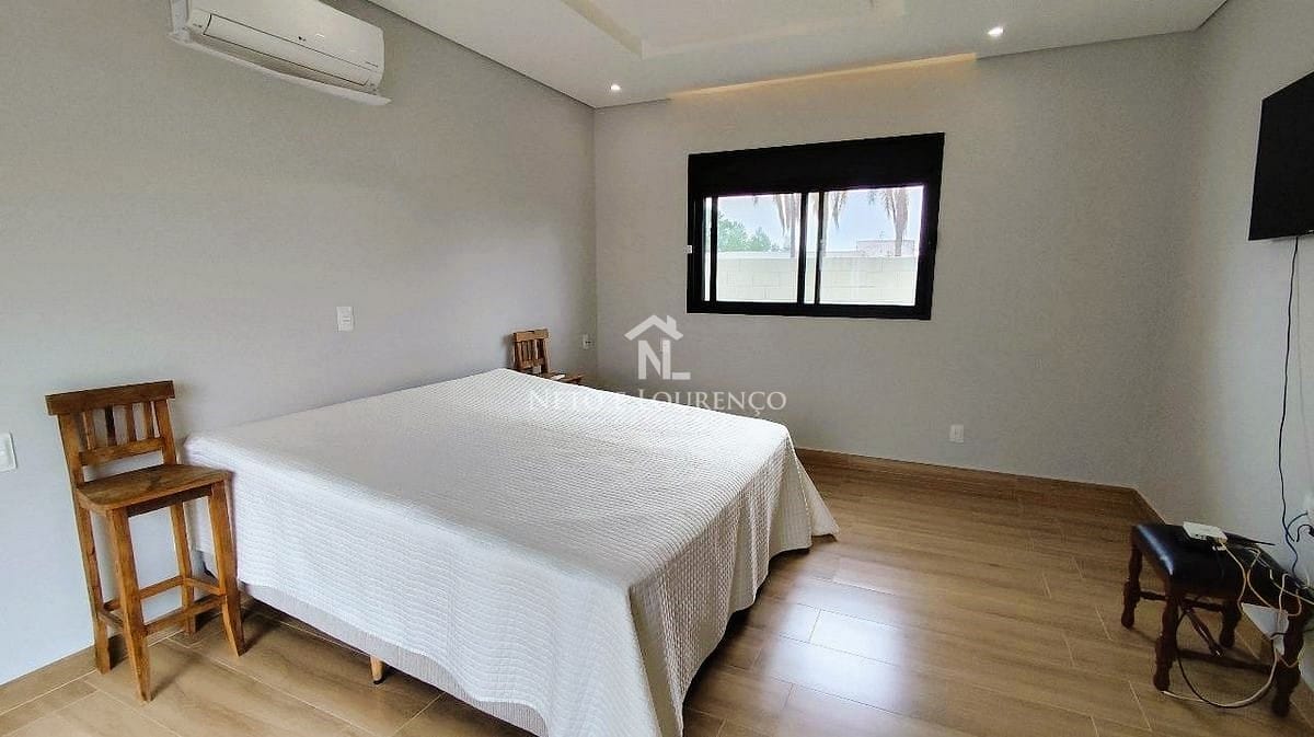 Casa à venda com 3 quartos, 1000m² - Foto 16