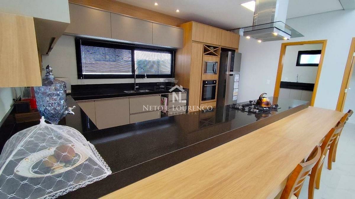 Casa à venda com 3 quartos, 1000m² - Foto 6