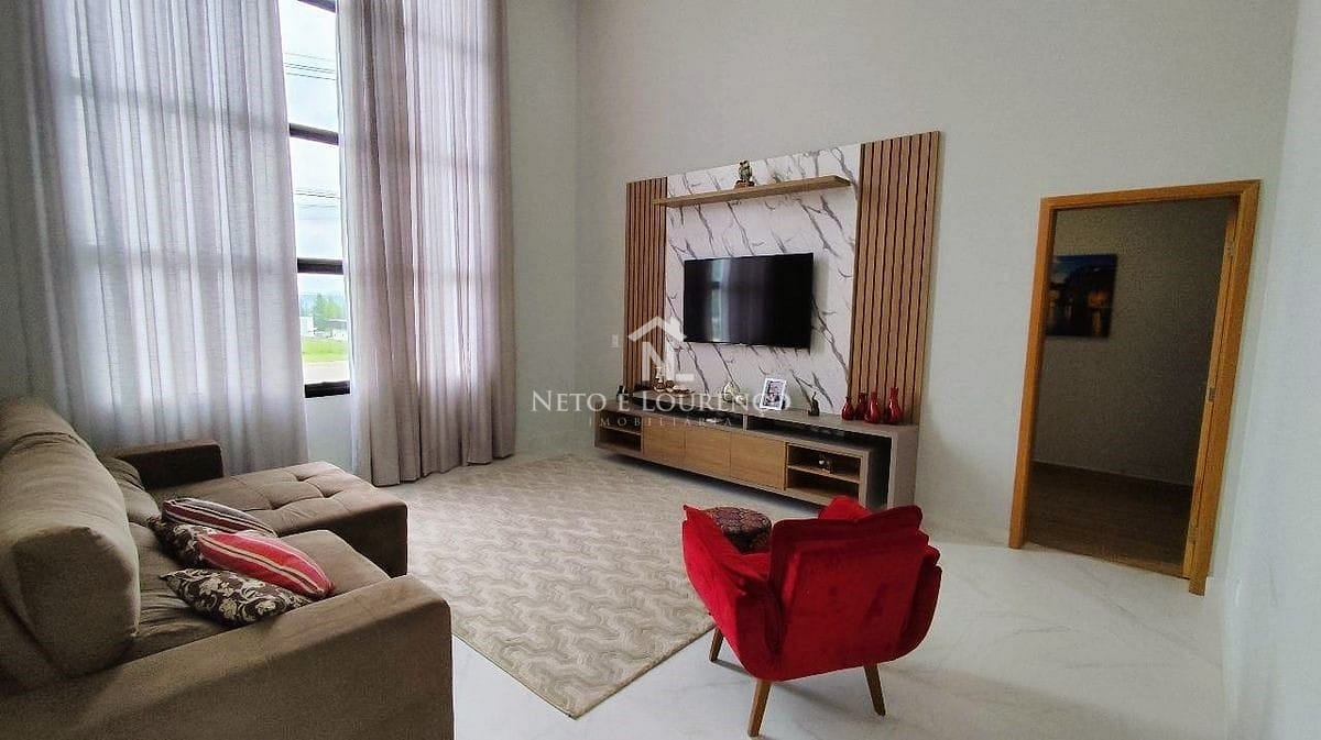 Casa à venda com 3 quartos, 1000m² - Foto 11