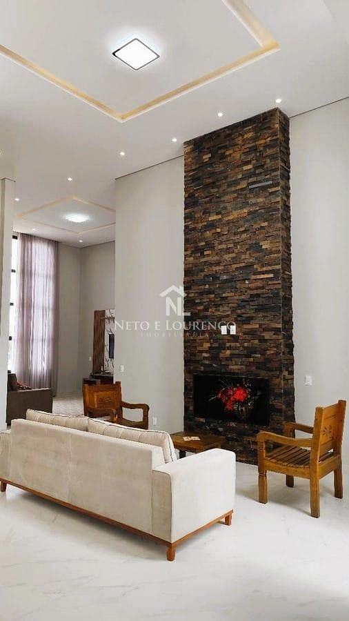 Casa à venda com 3 quartos, 1000m² - Foto 4