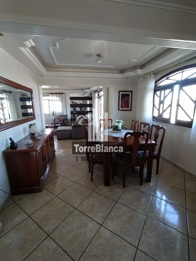 Casa, 4 quartos, 260 m² - Foto 20