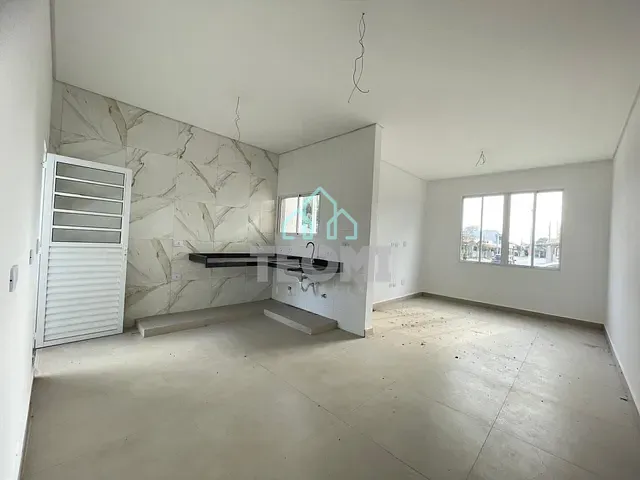 Casa com 125m² 2 quartos e 1 banheiro, à venda, no bairro Vila dos Comerciários 2 em Taubaté