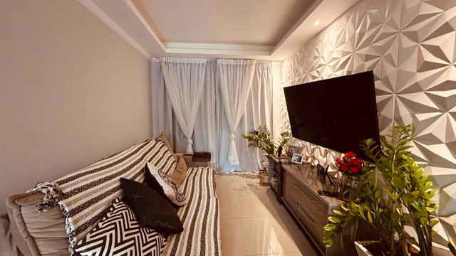 Casa 2 quartos e 3 banheiros, à venda, no bairro Jardim Olinda em Cabo Frio