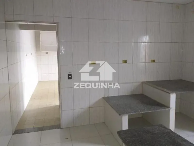 Casa, 3 quartos, 203 m² - Foto 5