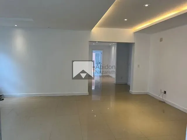 Casa com 450m² 4 quartos e 6 banheiros, à venda, no bairro Itacoatiara em Niterói