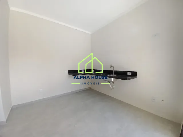 Casa 3 quartos e 1 banheiro, à venda, no bairro Residencial e Comercial Bosque da Imperatriz em Pindamonhangaba