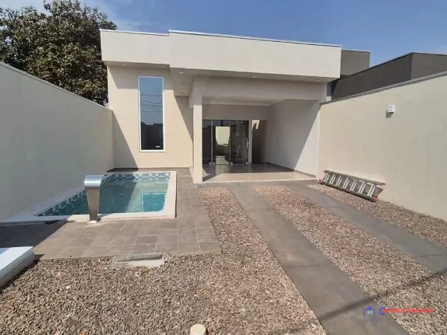 Casa com 210m² 3 quartos e 2 banheiros, à venda, no bairro Ipê em Três Lagoas