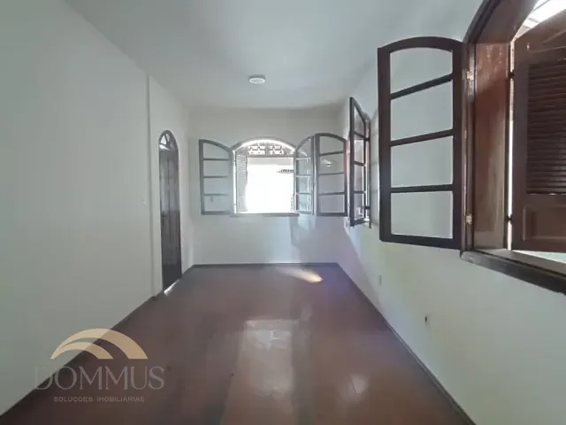 Casa com 357m², para alugar, no bairro Cidade Nobre em Ipatinga
