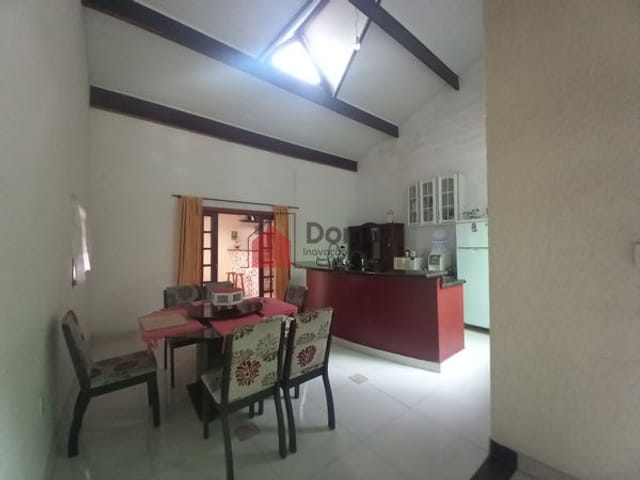 Casa com 282m², à venda, no bairro Jardim Yassuda em Pindamonhangaba
