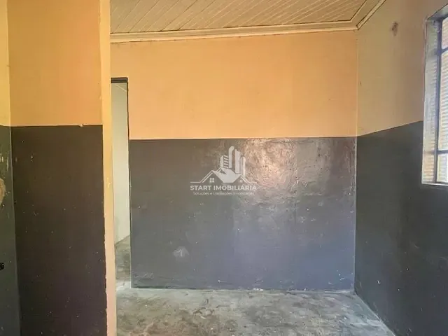Casa 3 quartos e 1 banheiro, à venda ou para alugar, no bairro Núcleo Habitacional Antônio Faciolo em Pederneiras