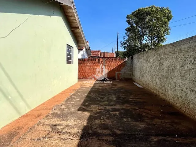 Casa 3 quartos e 1 banheiro, à venda ou para alugar, no bairro Núcleo Habitacional Antônio Faciolo em Pederneiras