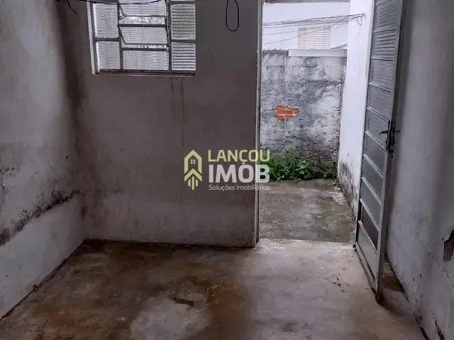 Casa 2 quartos e 1 banheiro, à venda, no bairro Vila Lacerda em Jundiaí