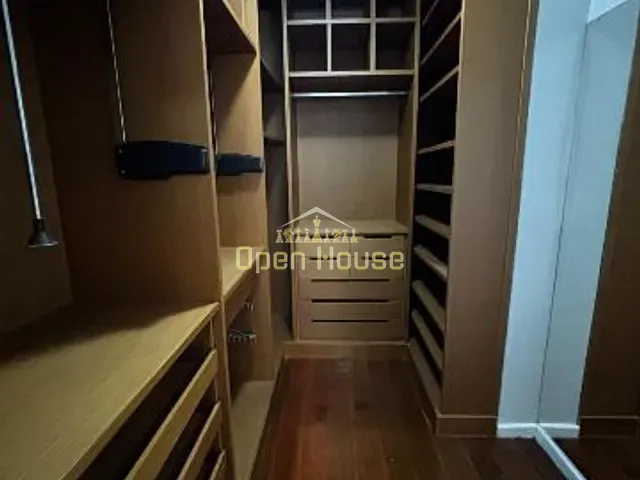 Casa com 400m² 3 quartos e 2 banheiros, à venda, no bairro Bairro de Fátima (Califórnia da Barra) em Barra do Piraí