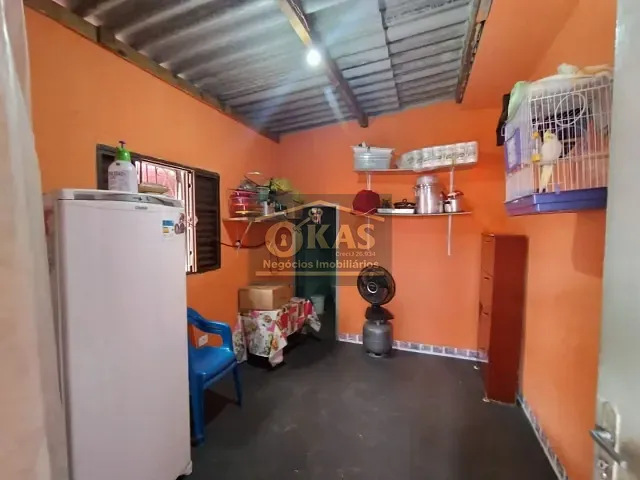 Casa com 307m² 3 quartos e 2 banheiros, à venda, no bairro Jardim Leymar em Suzano