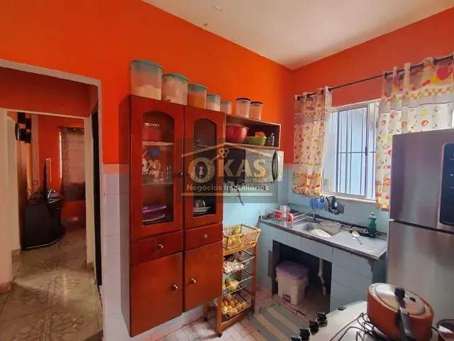 Casa com 307m² 3 quartos e 2 banheiros, à venda, no bairro Jardim Leymar em Suzano