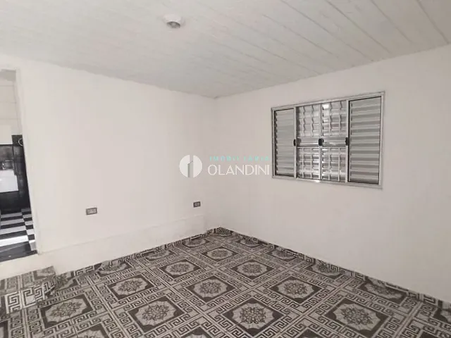 Casa com 300m² 1 quarto e 1 banheiro, para alugar, no bairro Jardim Amaro em Artur Nogueira