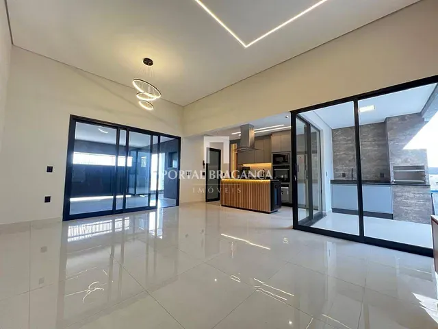 Casa com 177m² 3 quartos e 3 banheiros, à venda, no bairro Residencial Villa Verde Bragança em Bragança Paulista