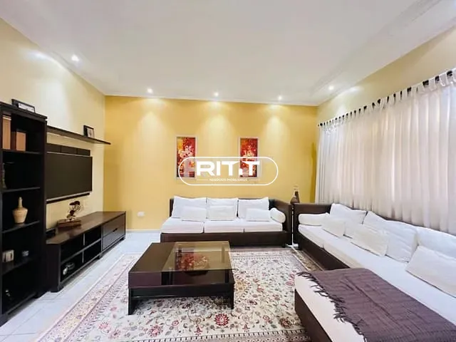 Casa com 250m² 3 quartos e 1 banheiro, à venda, no bairro Parque Via Norte em Campinas