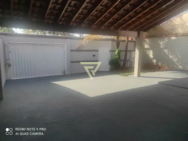 Casa com 364m² 3 quartos e 2 banheiros, à venda, no bairro Parque Residencial Cândido Portinari em Ribeirão Preto