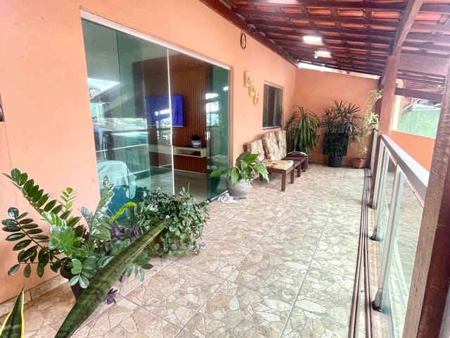 Casa 4 quartos e 2 banheiros, à venda, no bairro Ribeiro de Abreu em Belo Horizonte