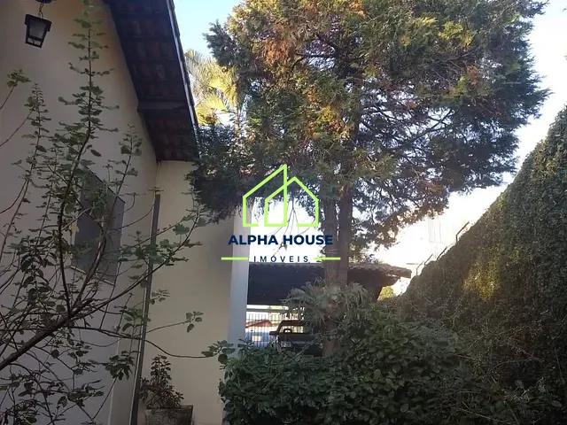 Casa com 894m² 5 quartos e 5 banheiros, à venda, no bairro Loteamento Residencial Andrade em Pindamonhangaba