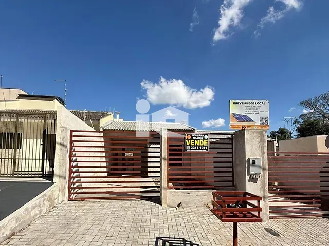 Casa com 150m² 3 quartos e 2 banheiros, à venda, no bairro Jardim Capricornio em Rolândia