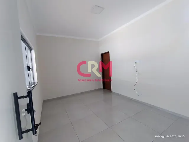 Casa 2 quartos e 3 banheiros, para alugar, no bairro Parque Residencial Laranjeiras II em Taquaritinga