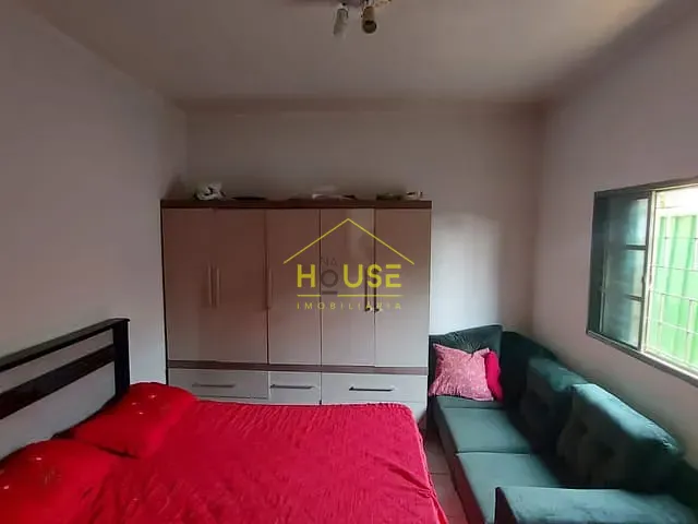 Casa com 145m² 2 quartos e 1 banheiro, à venda, no bairro Park Residencial Colinas em Votuporanga