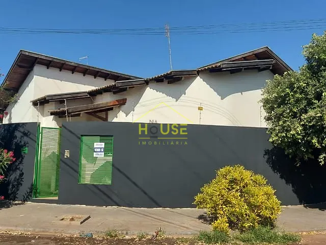 Casa com 145m² 2 quartos e 1 banheiro, à venda, no bairro Park Residencial Colinas em Votuporanga