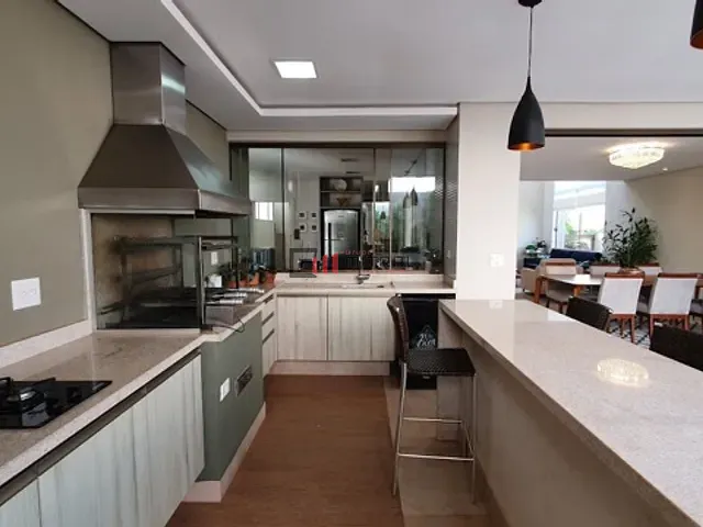 Casa com 364m² 3 quartos e 5 banheiros, à venda, no bairro Vivendas do Arvoredo em Londrina