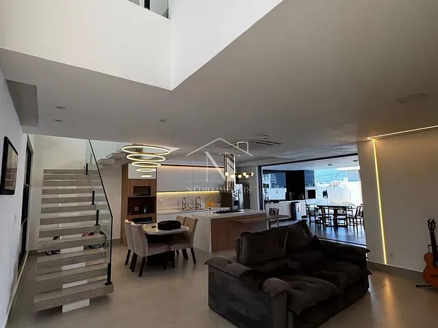 Casa com 366m² 3 quartos e 2 banheiros, à venda, no bairro Inoã (Inoã) em Rodovia Ernani do Amaral Peixoto