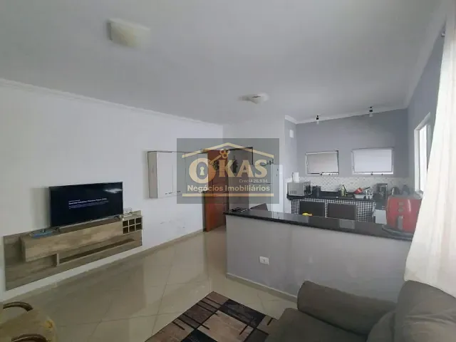 Casa com 300m² 4 quartos e 3 banheiros, à venda, no bairro Vila Urupês em Suzano