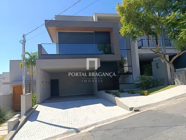 Casa 3 quartos e 4 banheiros, à venda, no bairro Condomínio Residencial Euroville II em Bragança Paulista