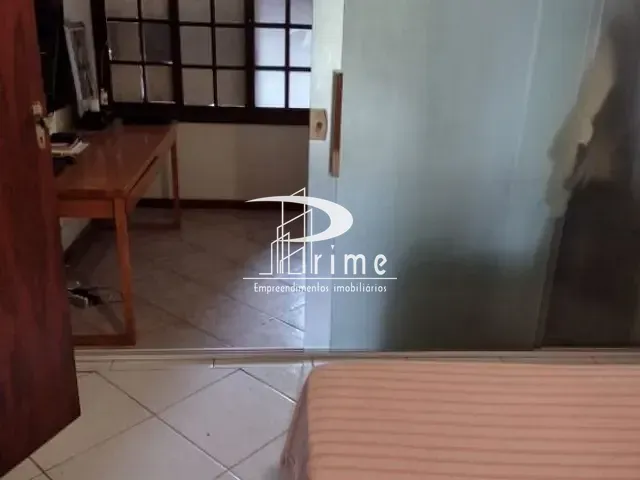 Casa com 450m² 5 quartos e 4 banheiros, à venda, no bairro Maravista em Niterói