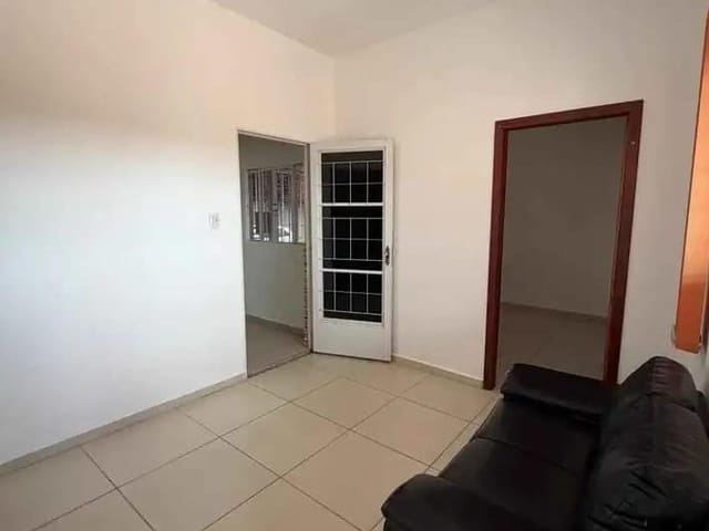 Casa 2 quartos e 1 banheiro, à venda, no bairro Viena (Justinópolis) em Ribeirão das Neves