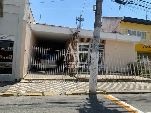 Casa com 378m² 3 quartos e 3 banheiros, à venda, no bairro Centro em Pindamonhangaba