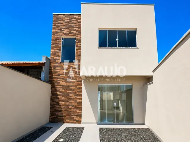 Casa com 100m² 2 quartos e 2 banheiros, à venda, no bairro Rio do Meio em Itajaí