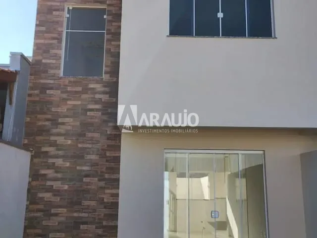 Casa com 100m² 2 quartos e 1 banheiro, à venda, no bairro Rio do Meio em Itajaí