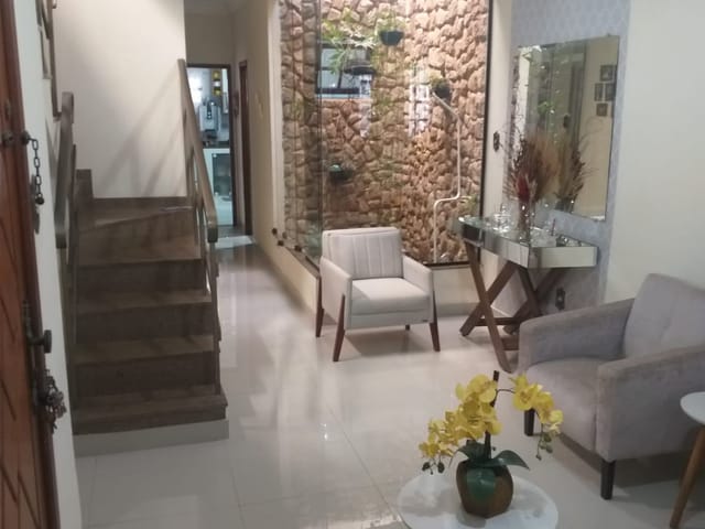 Casa 4 quartos e 3 banheiros, à venda, no bairro Alphaville em Campos dos Goytacazes