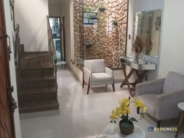Casa 4 quartos e 3 banheiros, à venda, no bairro Alphaville em Campos dos Goytacazes