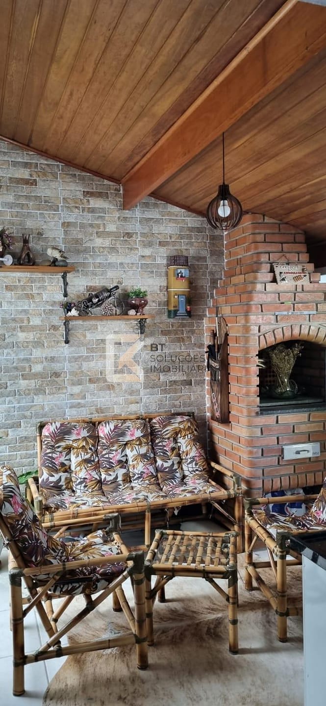 Casa, 3 quartos, 114 m² - Foto 1