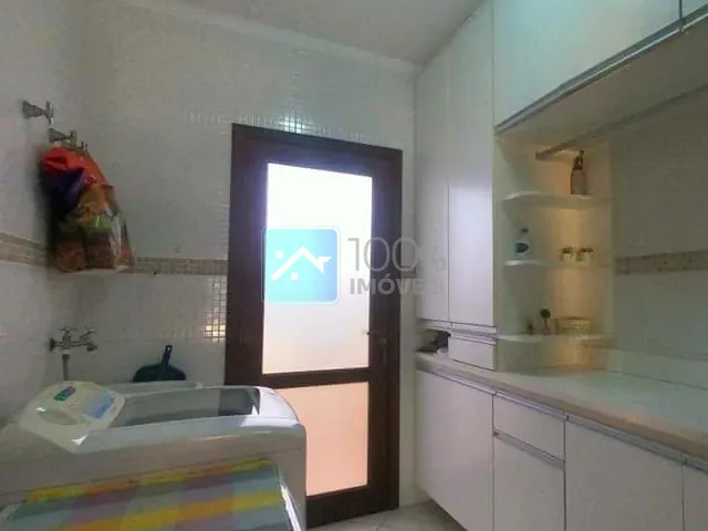 Casa com 480m² 5 quartos e 6 banheiros, à venda, no bairro Jardim Altos de Santana II em Jacareí