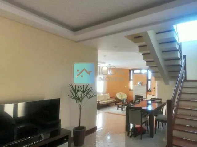 Casa com 480m² 5 quartos e 6 banheiros, à venda, no bairro Jardim Altos de Santana II em Jacareí