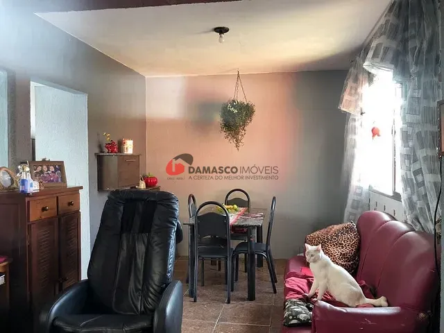 Casa com 152m² 2 quartos e 1 banheiro, à venda, no bairro Vila Miranda em Itaquaquecetuba